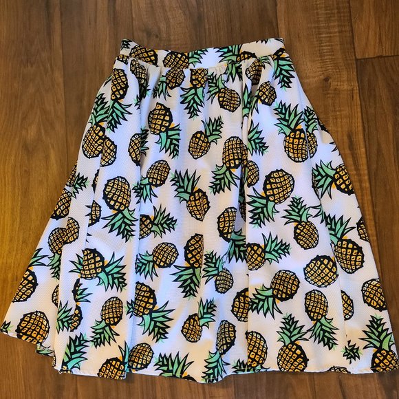 Lucca couture- pineapple print full a-line… - Picture 1 of 13
